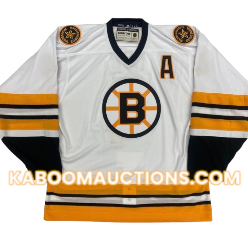 Bobby ORR Signed Boston Bruins HAND PAINTED "Focus" 1/1 White Jersey